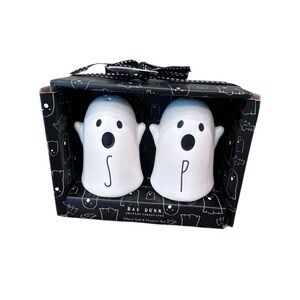 Rae Dunn NIB Halloween Ceramic Ghost Salt and Pepper Shakers Set